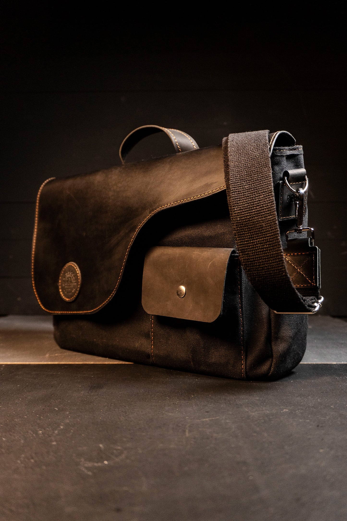 POSTMAN BAG