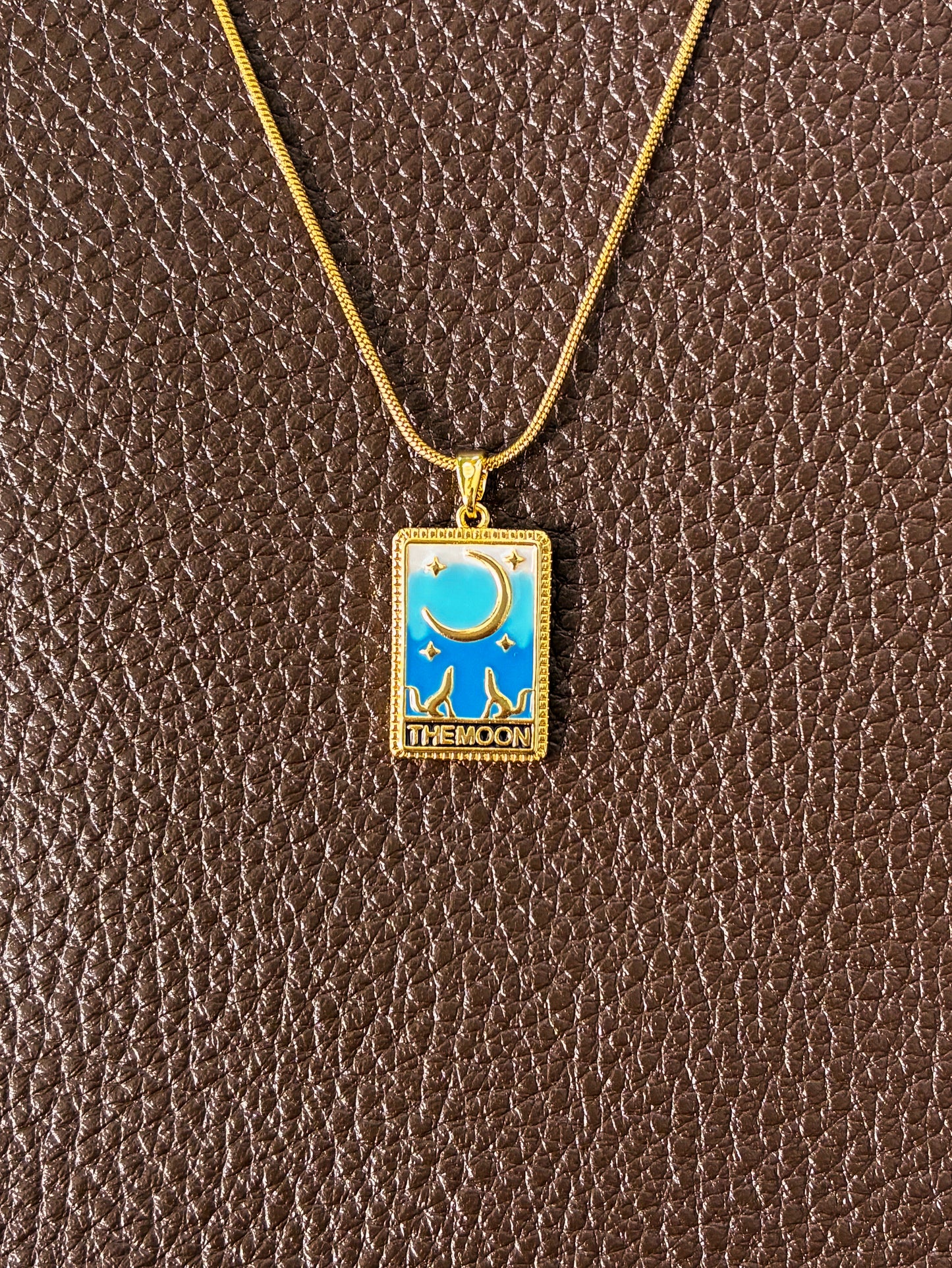 THE MOON KOLYE GOLD