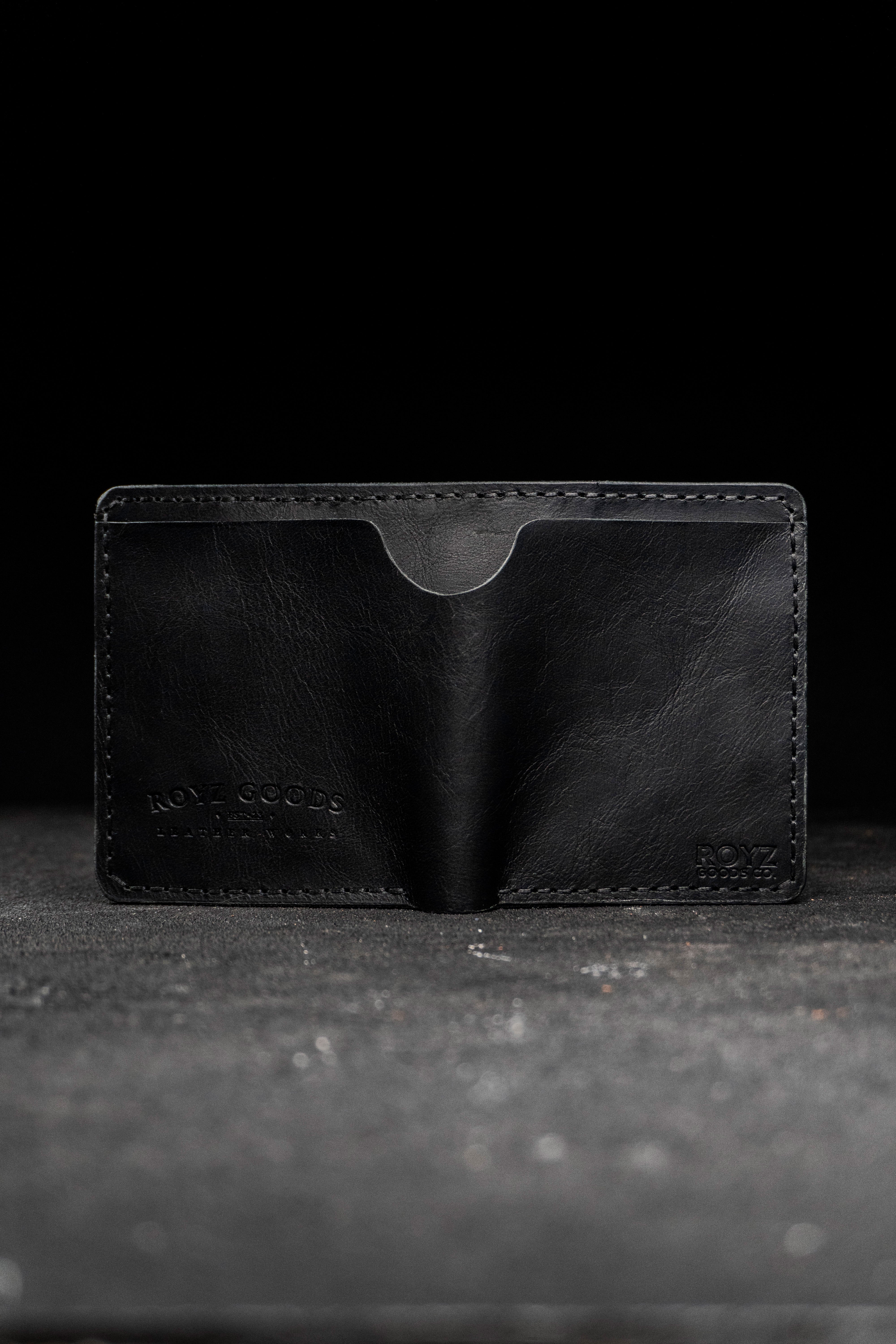 ROYZBIFOLD BLACK