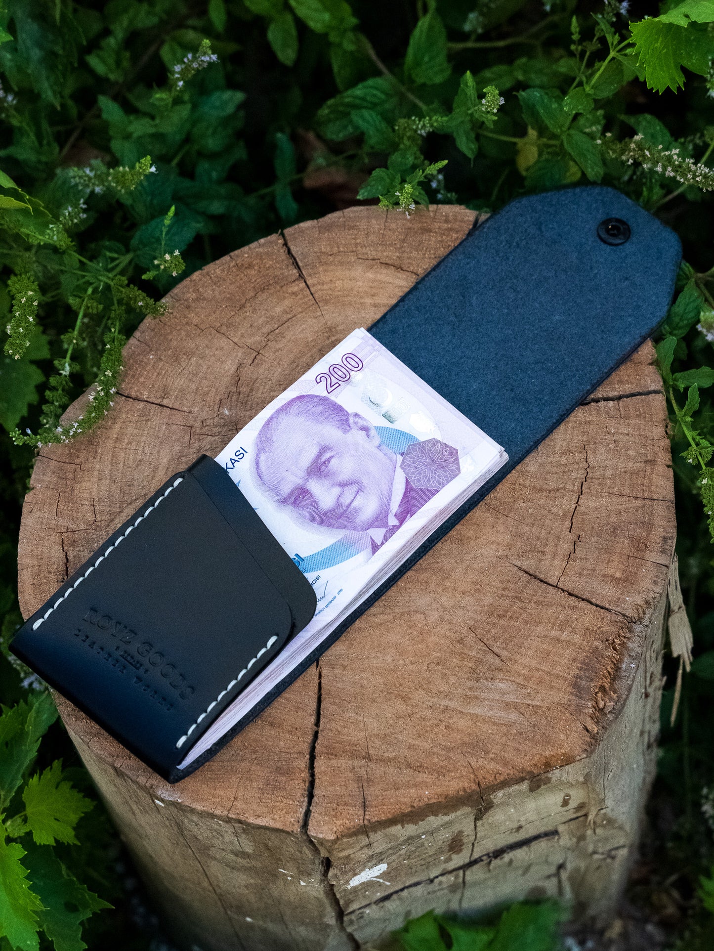 HERITAGE® - BLACK